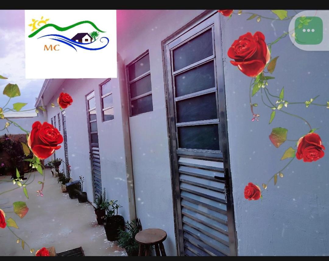 Minha Casa Em Botucatu Suite מראה חיצוני תמונה
