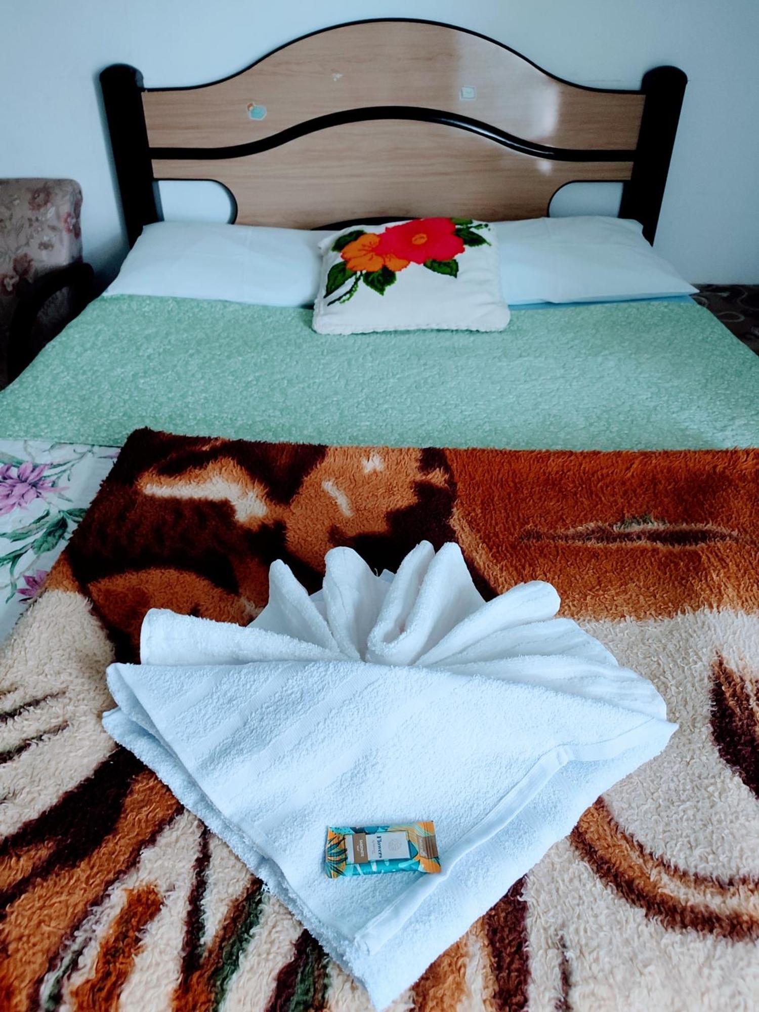Minha Casa Em Botucatu Suite מראה חיצוני תמונה